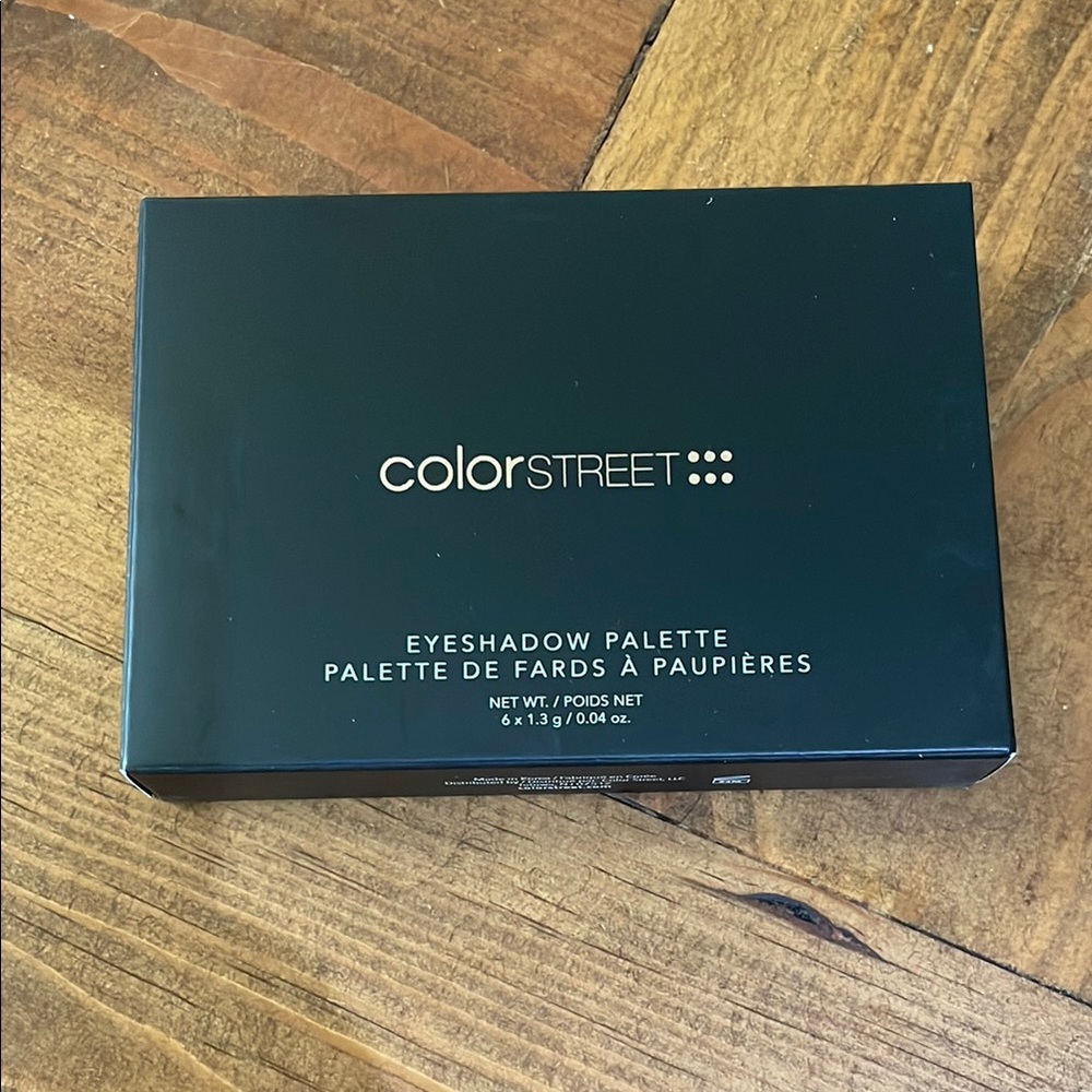 Color Street Black Eyeshadow Palette
